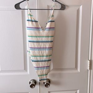 O’Neil swim size L